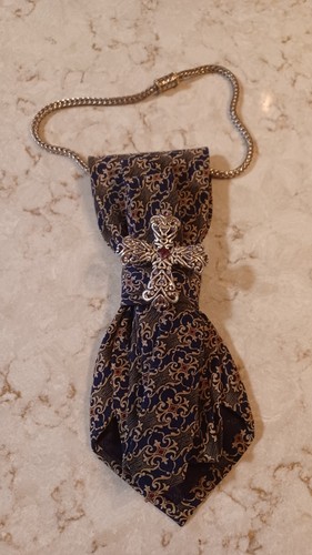 Collana cravatta artigianale