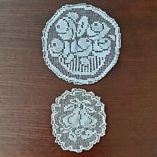 2 PICCOLI CENTRINI ROTONDI a filet in lino ecrú Rose cm 18 Frutta cm 12 VINTAGE