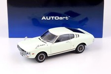 1:18 AUTOart Toyota Celica Liftback 2000 GT (RA25) 1973 bianco 78766