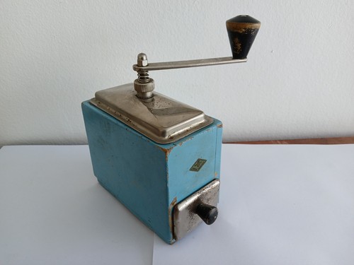 Macinacaffe della t - a,