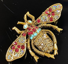 Vintage Gold Tone Bee/Fly Pin