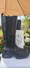 stivali ASH