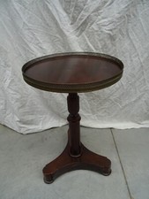 Tavolino da salotto in mogano