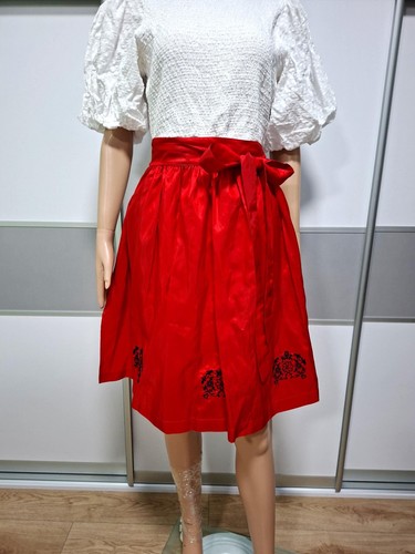 Grembiule dirndl raso rosso - dirndl,