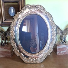 PATERNA & LIVI Cornice