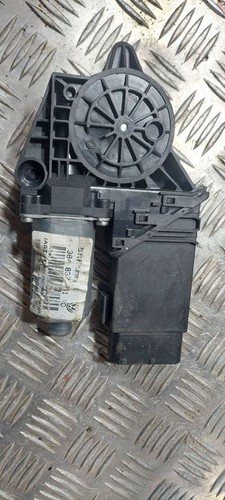 Motore alzavetro porta