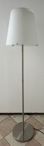 LAMPADA-PIANTANA-FONTANA