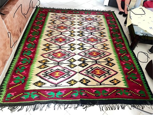 Dieci splendidi tappeti - , kilim