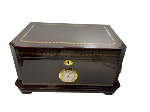 Cuban crafters executive - cuban,