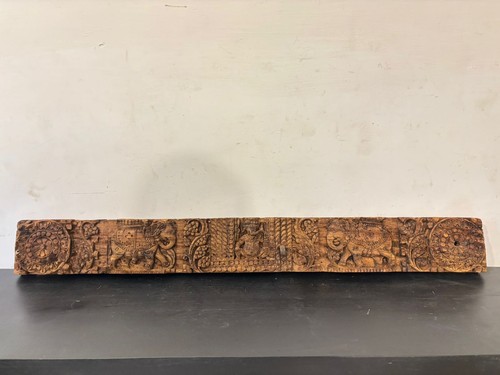 Architrave legno intagliato - in,