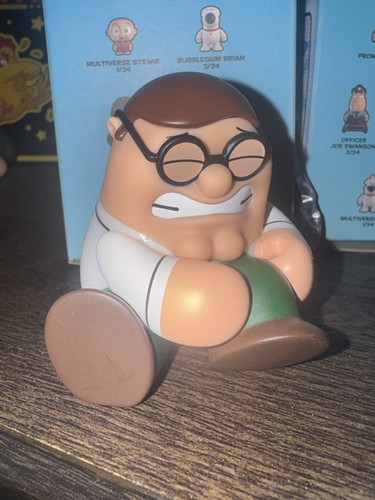 Kidrobot family guy - kidrobot,