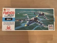 Hasegawa JS-083 MIG-17D/E