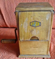 macina caffe e grattugia Battista Piazza 1950