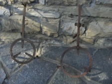 Tre piedi appoggia - tre,