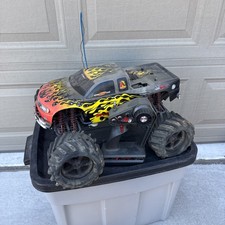 Traxxas SportMaxx 2wd Nitro