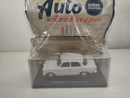 Auto vintage alfa - alfa, romeo
