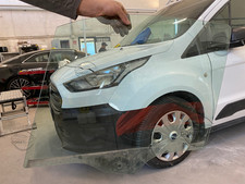 VETRO SCENDENTE PORTA ANT SX ( Guidatore ) FORD TRANSIT CONNECT