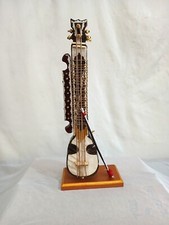 Strumenti musicali decorativi in ​​legno Esraj in miniatura pezzo da esposizi...
