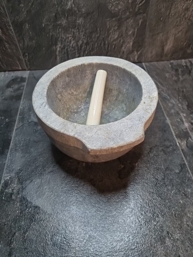 Possibile antico mortaio - , in