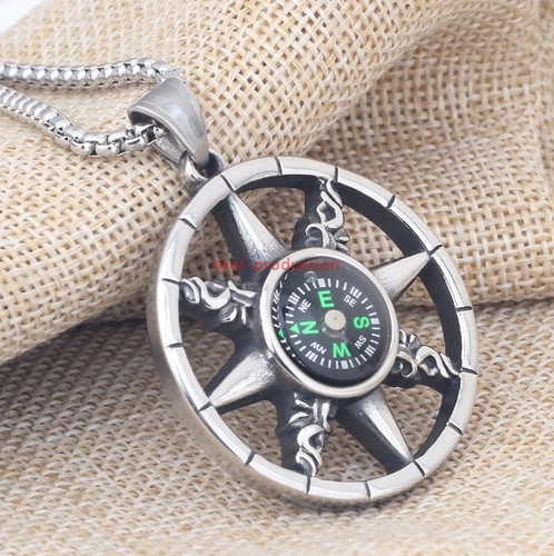 Collana con ciondolo bussola
