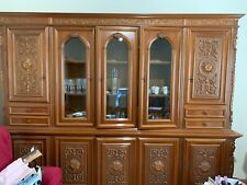 mobile soggiorno in lego massello con ante a vetrina