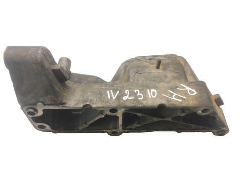 Staffa supporto motore lato