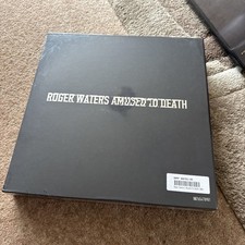 Roger Waters: Amused To Death