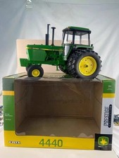 Modello di veicolo agricolo in