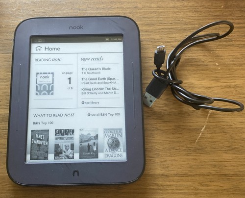 Ereader barnes noble nook - barnes,