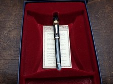 Visconti Ragtime Fountain Pen – Green Celluloid – Piston Filler