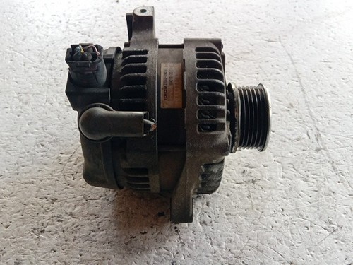 Alternatore toyota yaris - toyota, 2009