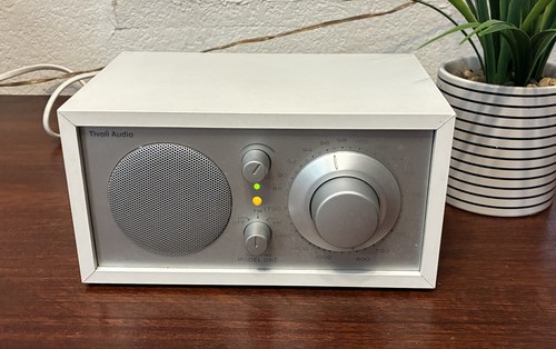 Tivoli audio henry kloss model - tivoli,