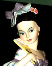 ANTICA STATUINA PORCELLANA