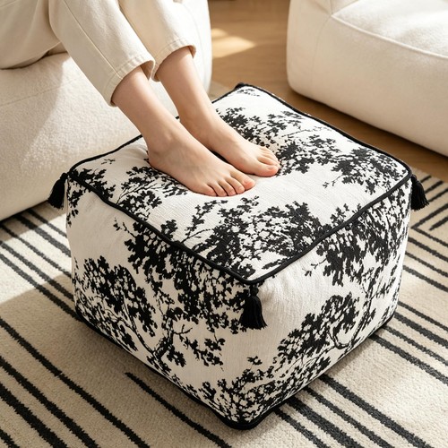 Qixovyn chenille square pouf - chenille,
