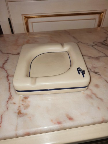 Vecchio posacenere ceramica - vecchio,