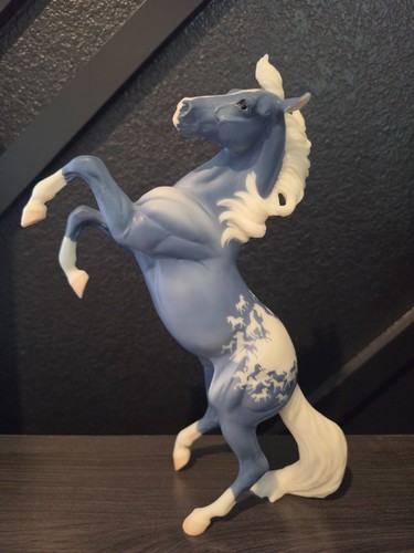 Breyer ties that - bind, us