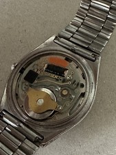 Vintage Rare Orient Quartz Caliber 52720 - No Seiko Citizen Casio