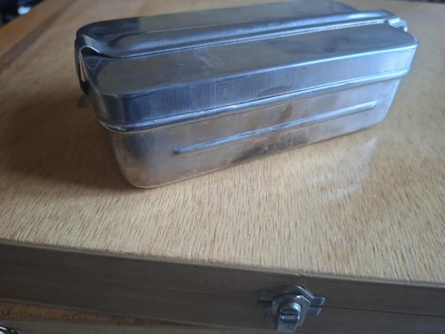 Siringa vintage con bollitore - con,