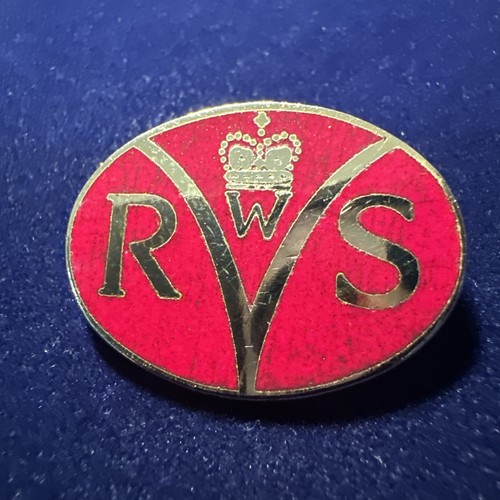 Women royal voluntary - royal,