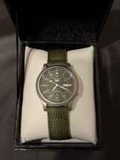 Orologio automatico Seiko 5 SNK805K2 verde cinturino mai usato non circolato anni 70