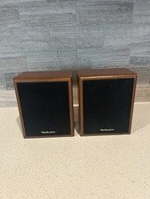 Coppia diffusori da parete