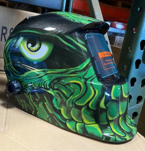 Casco per saldatura oscurante