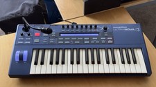 Novation Ultranova Sintetizzatore Tastiera Midi USB Modellazione Analogica 37 Tasti Ottime Condizioni