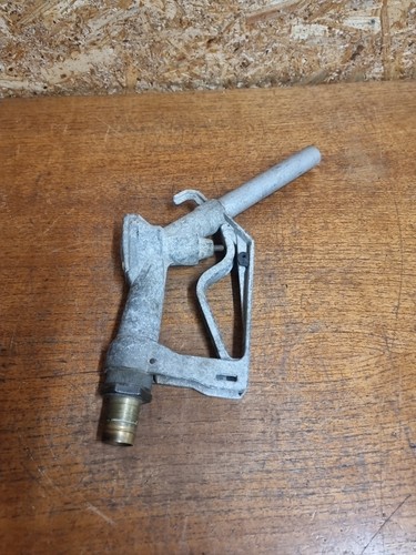 Vintage self 2000 petrol pump - self,