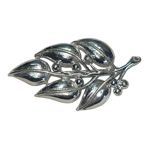 Spilla spilla vintage tono