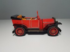 Daiya T-7195 vecchia auto in