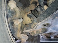 FRONT RIGHT ANKLE / 2588623