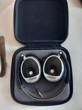 Cuffie Bose On ear con custodia