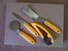 pelapatate e altri attrezzini da cucina