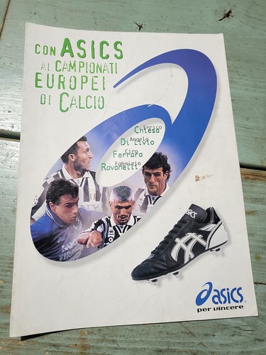 Soccer boots catalogo - catalogo, asics